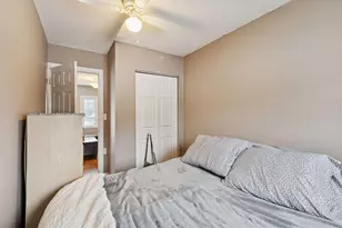 1241 Barclay St, Saint Paul, MN 55106 - Photo 9