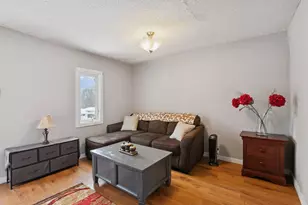 1241 Barclay St, Saint Paul, MN 55106 - Photo 13