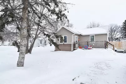 412 Kinney Avenue N, Thief River Falls, MN 56701 - Photo 17
