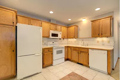 2768 87th Street E #13, Inver Grove Heights, MN 55076 - Photo 17