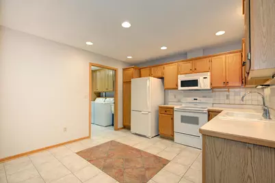 2768 87th Street E #13, Inver Grove Heights, MN 55076 - Photo 17