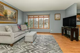 166 Sieben Crest Ln, Hastings, MN 55033 - Photo 5