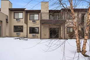 7290 Vista Ct, Eden Prairie, MN 55346 - Photo 19