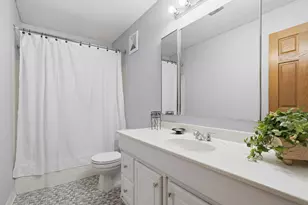 7290 Vista Ct, Eden Prairie, MN 55346 - Photo 13