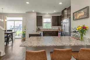8720 Granite Cir, Woodbury, MN 55129 - Photo 5