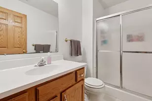 212 Geneva Blvd, Burnsville, MN 55306 - Photo 25