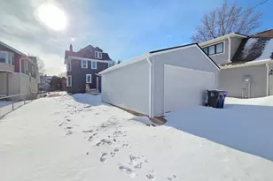 1323 Lincoln Ave, Saint Paul, MN 55105 - Photo 31