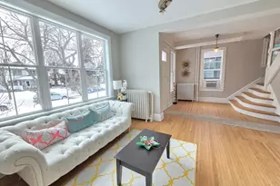 1323 Lincoln Ave, Saint Paul, MN 55105 - Photo 5