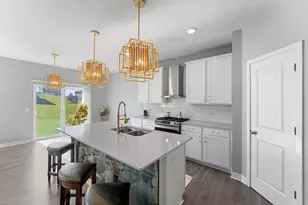 8345 Shire Trail, Woodbury, MN 55129 - Photo 13