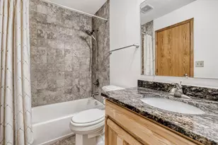 6871 MacBeth Ct, Woodbury, MN 55125 - Photo 3