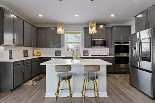 1663 Oak Crk Dr, Chaska, MN 55318 - Photo 13