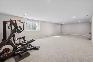 1663 Oak Crk Dr, Chaska, MN 55318 - Photo 43