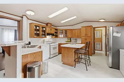 8560 Asiatic Avenue, Inver Grove Heights, MN 55076 - Photo 11