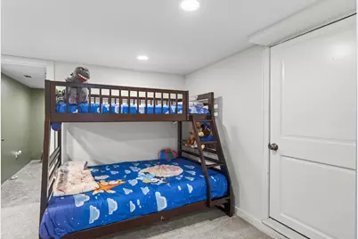 83 Farrell Street N, Maplewood, MN 55119 - Photo 17