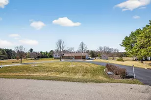 1477 Laurel Ct SE, Rochester, MN 55904 - Photo 45