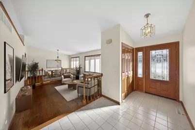 1477 Laurel Court SE, Rochester, MN 55904 - Photo 5