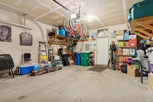 626 Willoughby Way W, Hopkins, MN 55305 - Photo 33