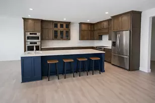 2116 65th St E, Inver Grove Heights, MN 55077 - Photo 7