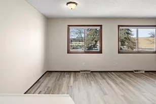 2305 4th Ave S, Moorhead, MN 56560 - Photo 11