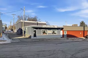 30 Chestnut St E, Annandale, MN 55302 - Photo 1