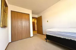 826 Central Ave N, Faribault, MN 55021 - Photo 15