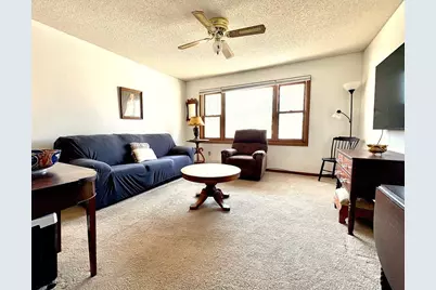 826 Central Avenue N #8, Faribault, MN 55021 - Photo 5