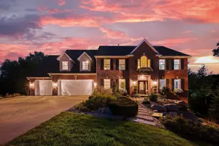 2012 Pine Ridge Dr, West Saint Paul, MN 55118 - Photo 1