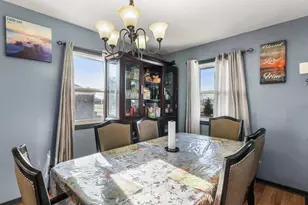 2130 Douglas Dr N, Golden Valley, MN 55422 - Photo 15