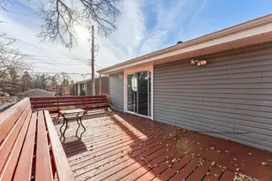 2130 Douglas Dr N, Golden Valley, MN 55422 - Photo 37