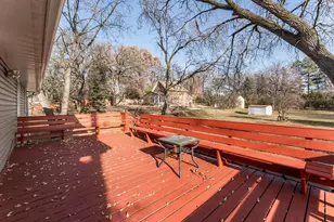 2130 Douglas Dr N, Golden Valley, MN 55422 - Photo 39