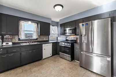 2130 Douglas Drive N, Golden Valley, MN 55422 - Photo 17