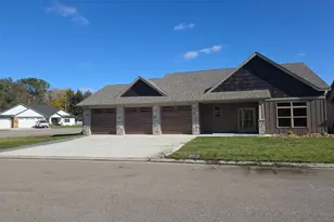 2016 Forest Ct, Saint Cloud, MN 56303 - Photo 1
