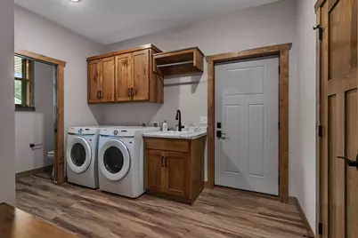 2016 Forest Court, Saint Cloud, MN 56303 - Photo 11