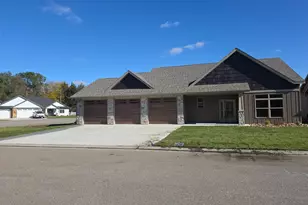 2016 Forest Ct, Saint Cloud, MN 56303 - Photo 1
