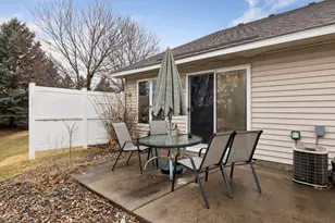 7897 Barrymore Ln, Woodbury, MN 55125 - Photo 35