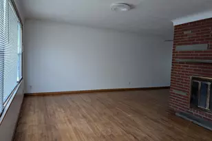 455 Griffith St, Saint Paul, MN 55106 - Photo 3