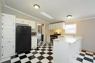 10267 Pierce Pl NE, Blaine, MN 55434 - Photo 9