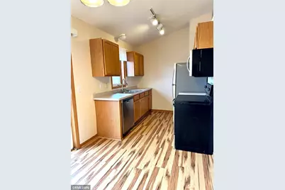 2027 Brittany Court, Shakopee, MN 55379 - Photo 7