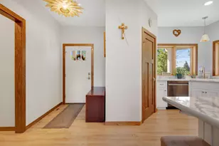 18465 N Lake Ln, Pine City, MN 55063 - Photo 13