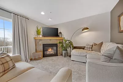 18636 Joplin Avenue #104, Lakeville, MN 55044 - Photo 3