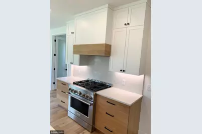 235 Old Wildwood Road, Mahtomedi, MN 55115 - Photo 7