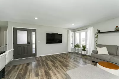 2046 26th Avenue NW, Rochester, MN 55901 - Photo 3