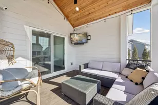 10693 39th St N, Lake Elmo, MN 55042 - Photo 35