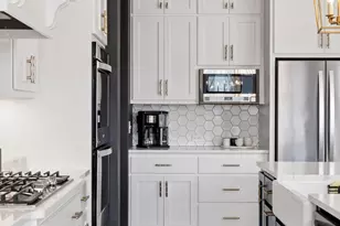 10693 39th St N, Lake Elmo, MN 55042 - Photo 25