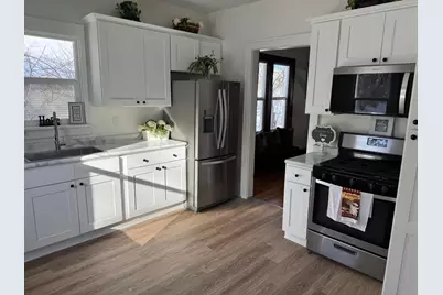 306 E 2nd Street, Albert Lea, MN 56007 - Photo 3