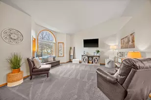 10242 49th St NE, Albertville, MN 55301 - Photo 5