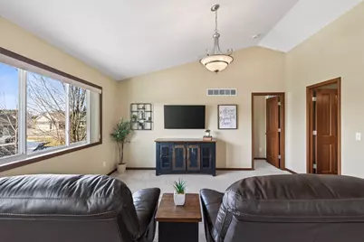 1006 Mallard Avenue, Jordan, MN 55352 - Photo 7