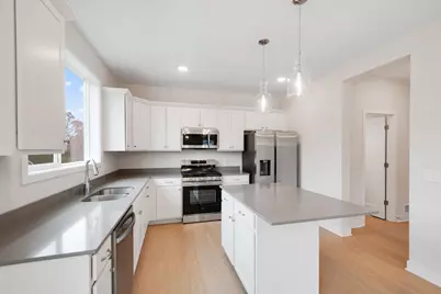 1337 Ochid Way, New Richmond, WI 54017 - Photo 3