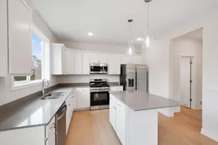 1337 Ochid Way, New Richmond, WI 54017 - Photo 3