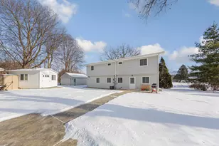 728 Winona St, Mankato, MN 56001 - Photo 9